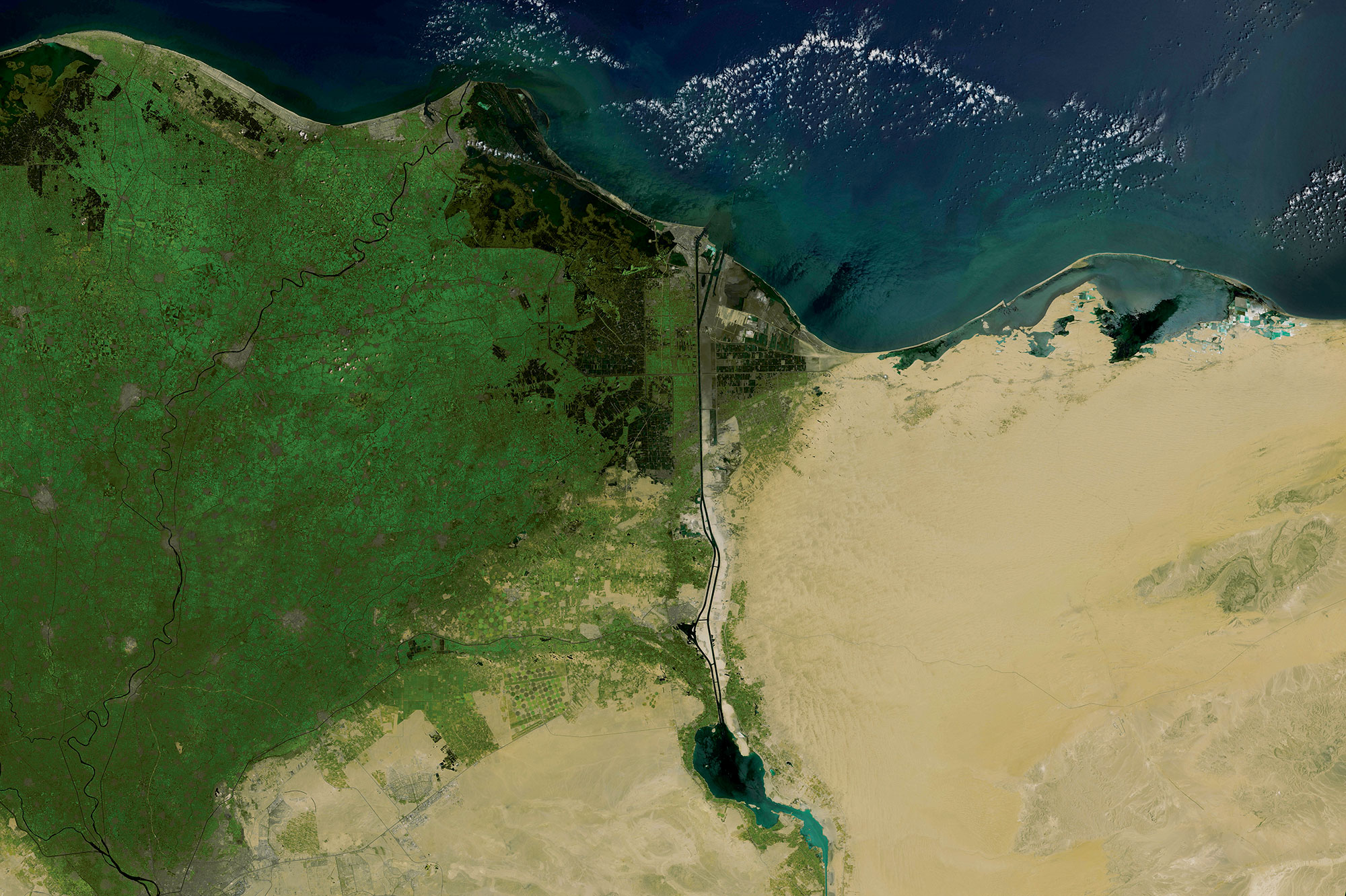 Vue satellite du canal de Suez