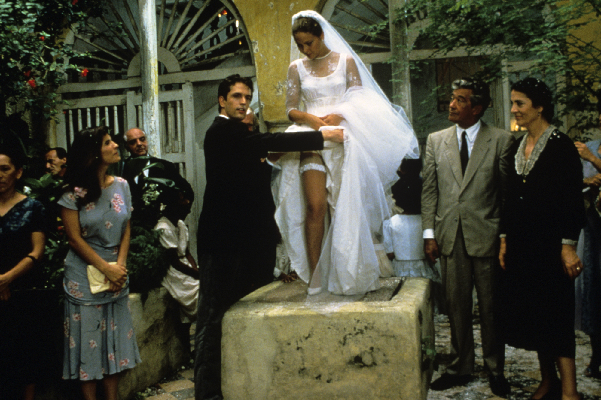 CHRONIQUE-D-UNE-MORT-ANNONCEE-CRONACA-DI-UNA-MORTE-ANUNCIATA-1987.jpg (2000×1332)